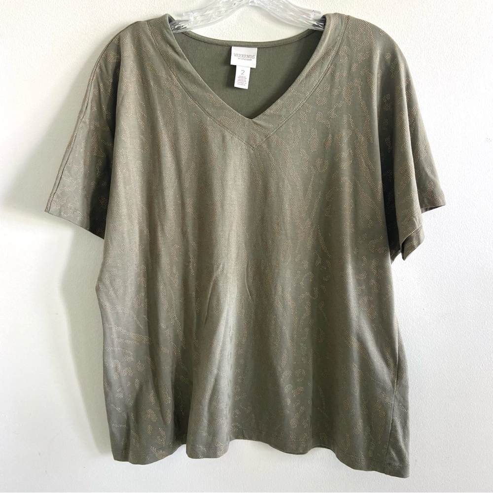 3/$25 Chico's Weekends Sage Green Gold Short Sleeve‎ Top 2